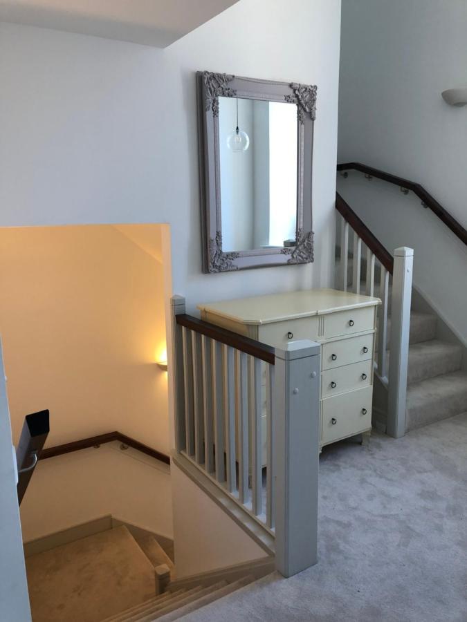Inverness Great Glen Town House, 5 Minute Drive From Town Centre エクステリア 写真