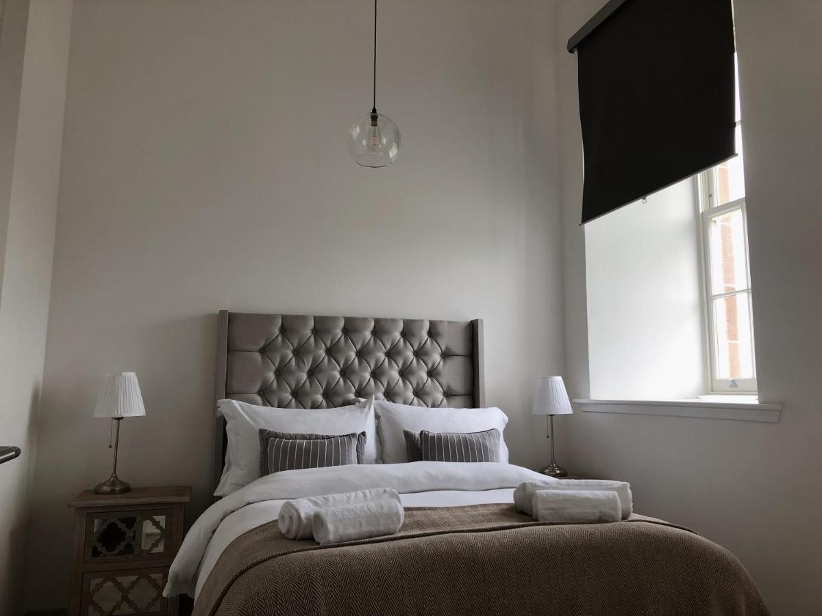 Inverness Great Glen Town House, 5 Minute Drive From Town Centre エクステリア 写真