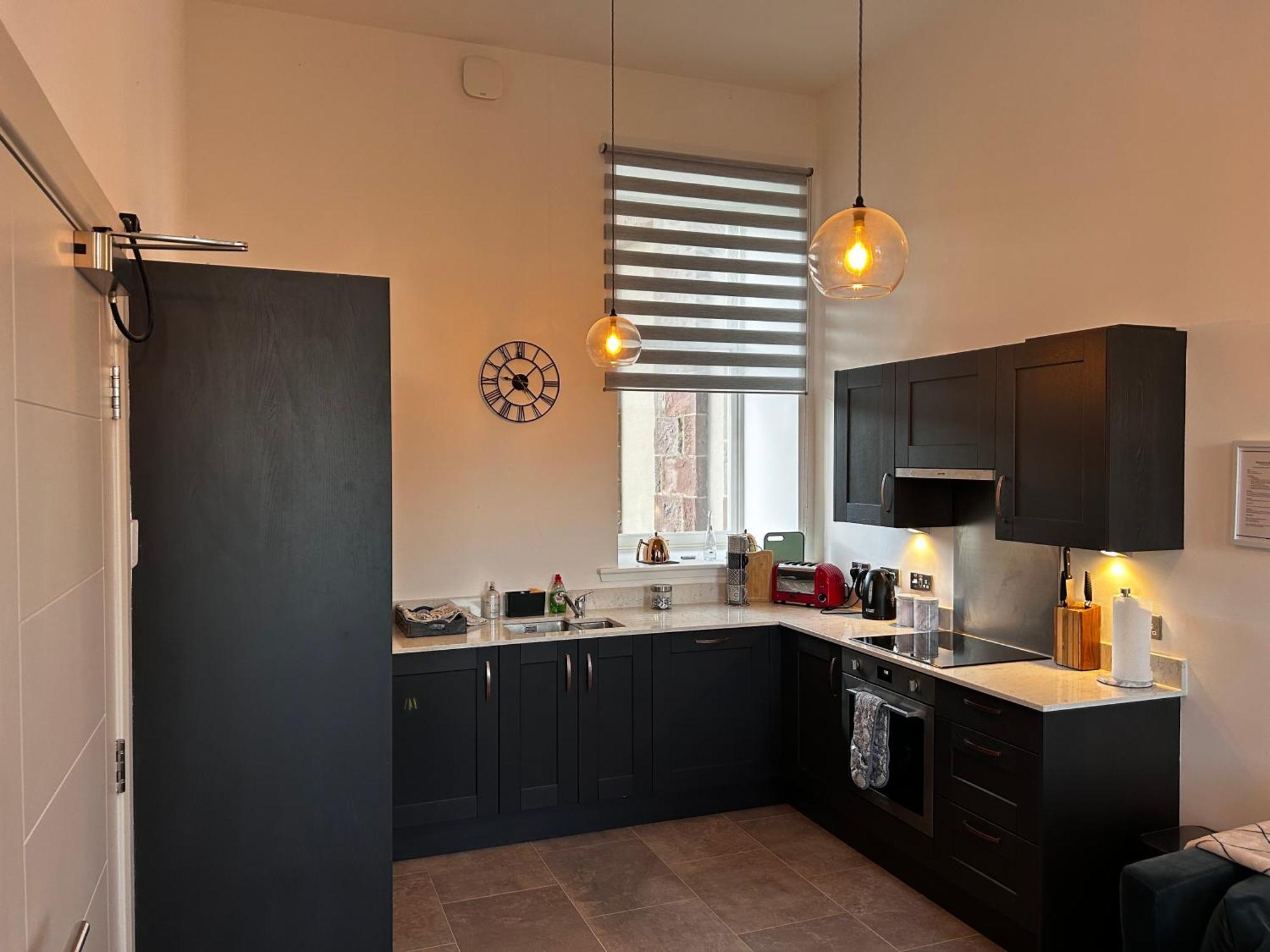 Inverness Great Glen Town House, 5 Minute Drive From Town Centre エクステリア 写真