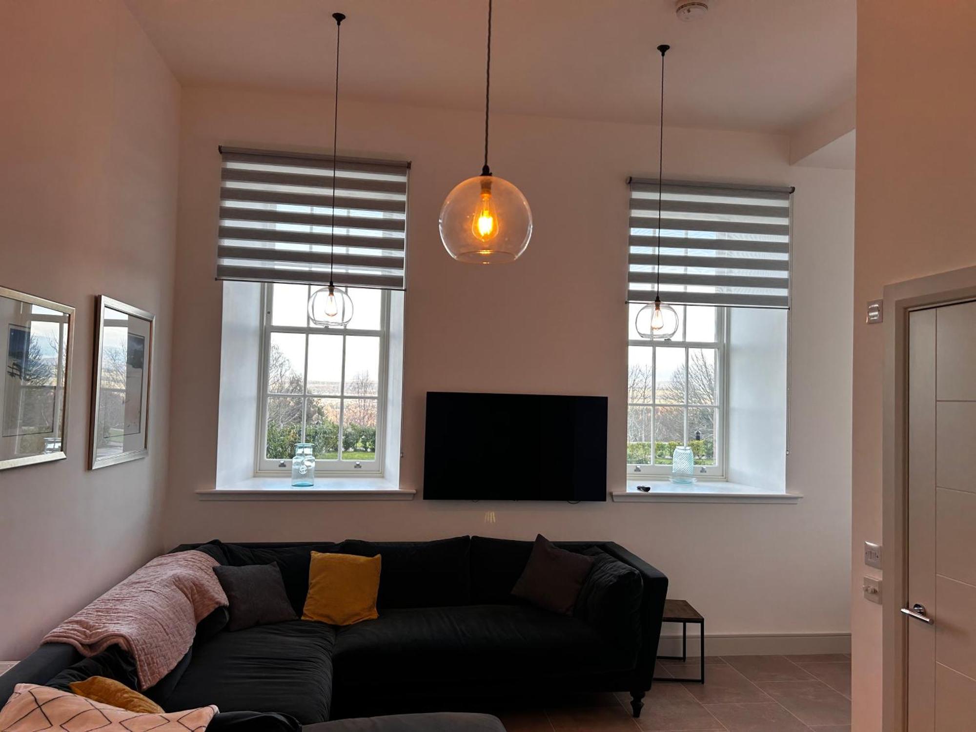 Inverness Great Glen Town House, 5 Minute Drive From Town Centre エクステリア 写真