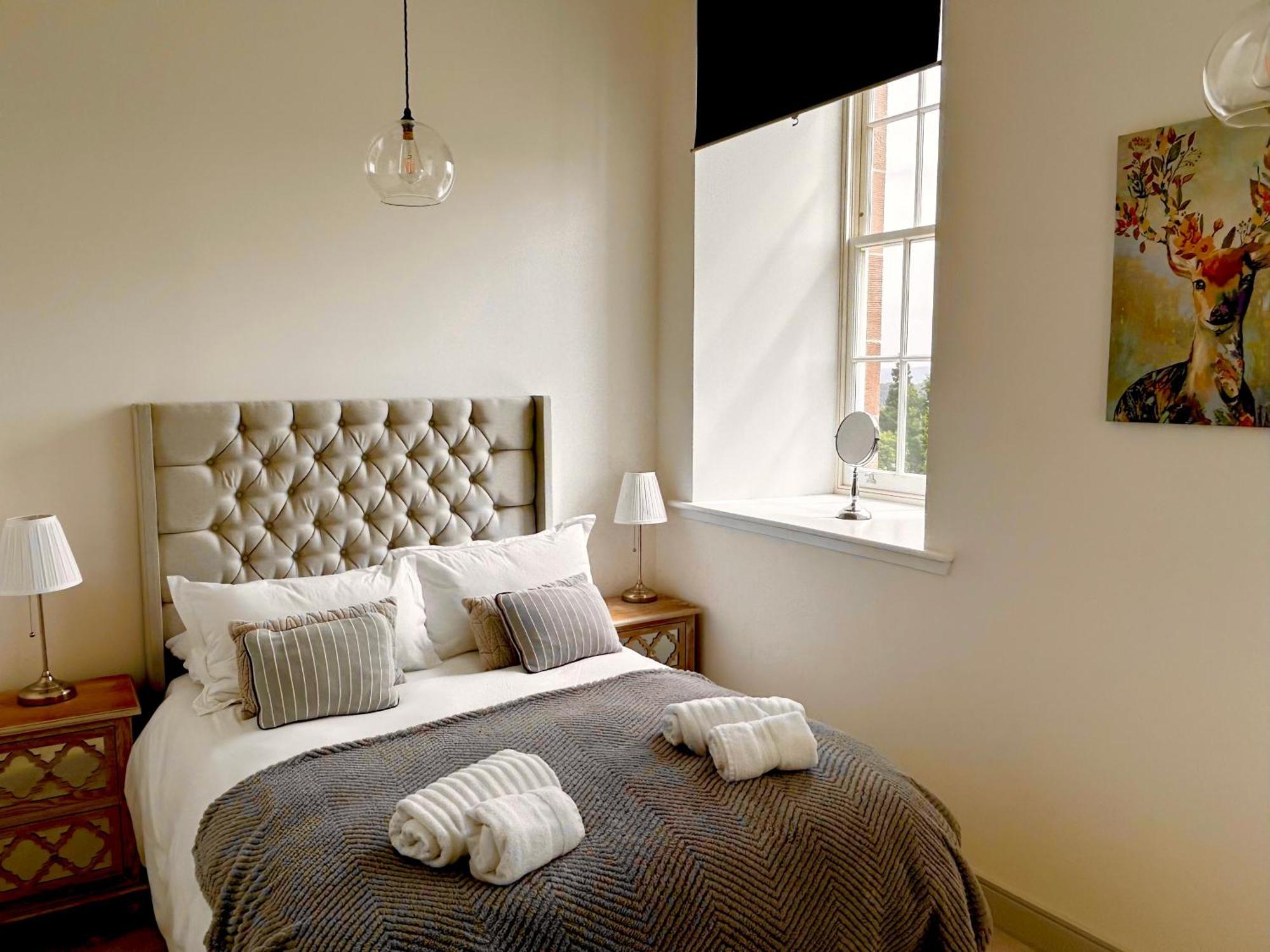 Inverness Great Glen Town House, 5 Minute Drive From Town Centre エクステリア 写真